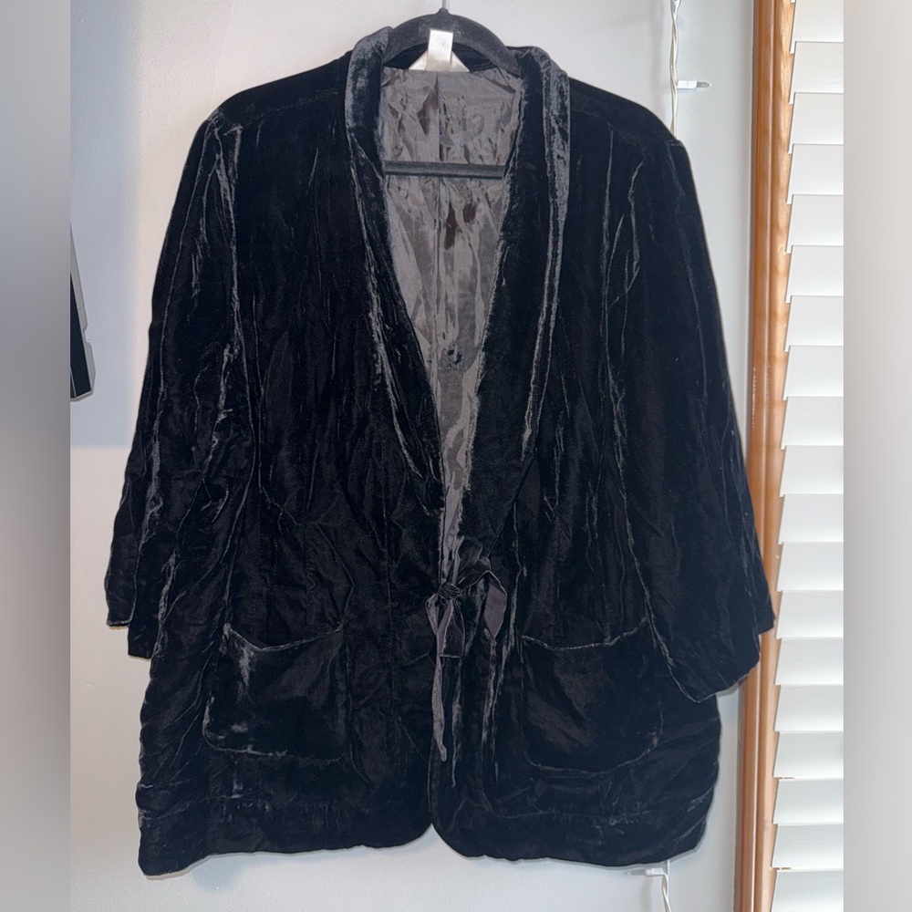 GORGEOUS Christopher & Banks Black Velvet Jacket like new! Sz 2X